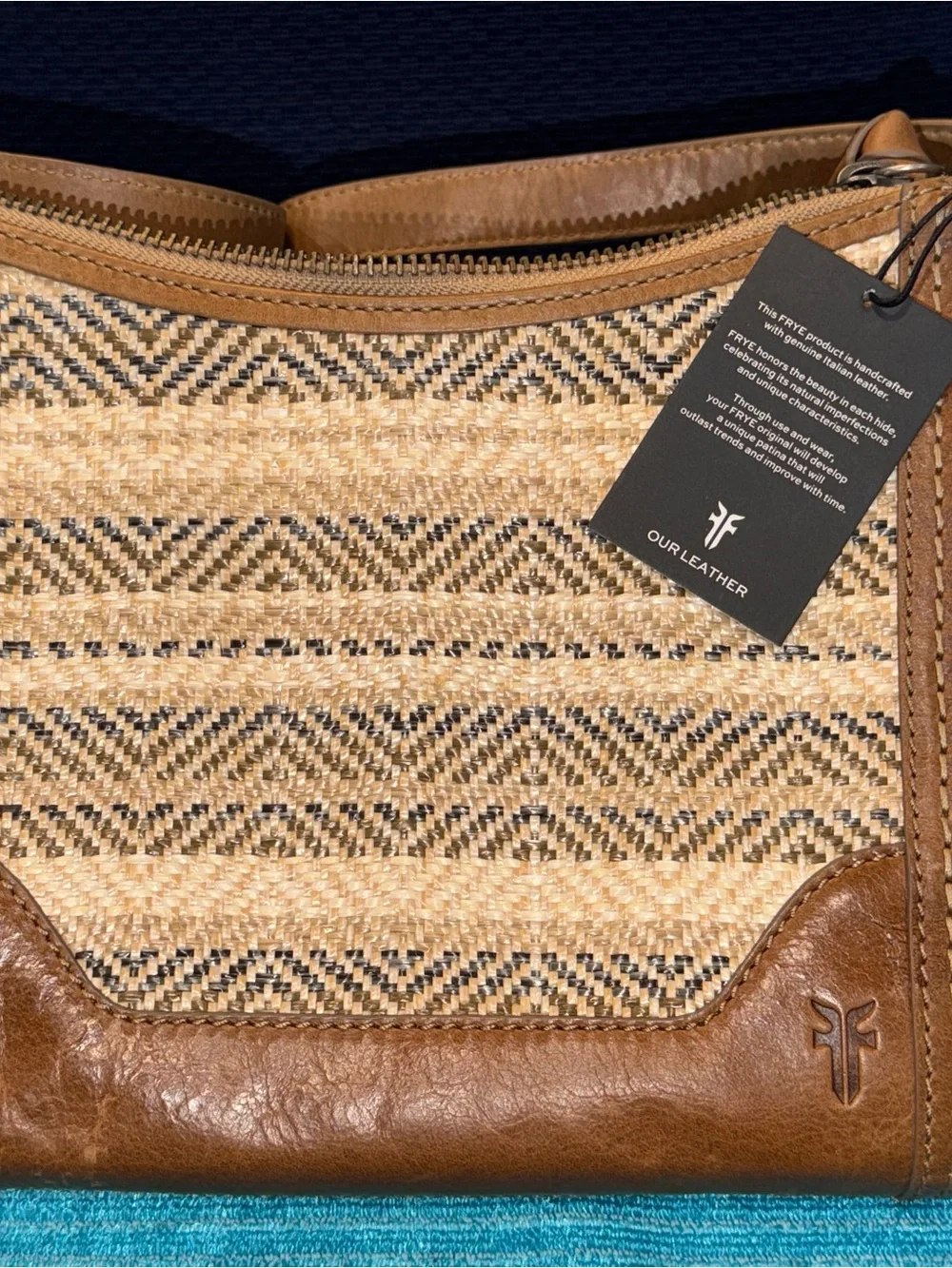 Brand New with Tags (NWT) Frye Melissa Straw Zip Crossbody – Beige